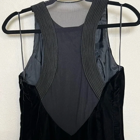 VINTAGE Black Velvet Halter Neck‎ Thigh Slit Racerback Mesh Panel Column Gown - Picture 3 of 5